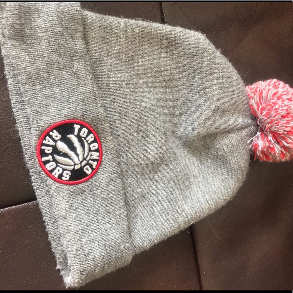 Toronto Raptors Toque. Mitchell and ness